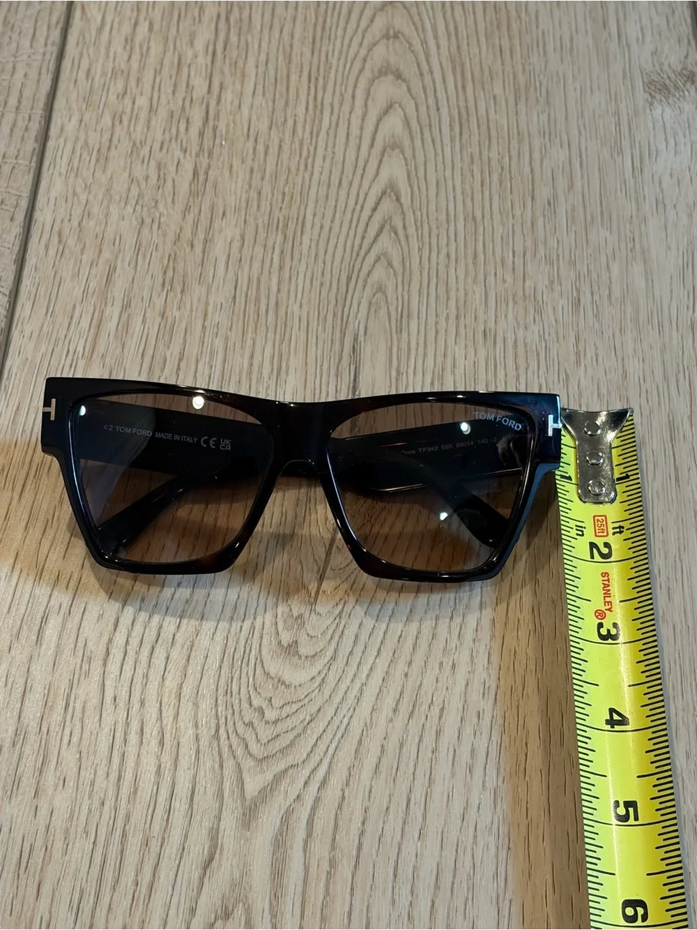 Tom Ford Dove TF942 Oversized Cat Eye Sunglasses Made in Italy